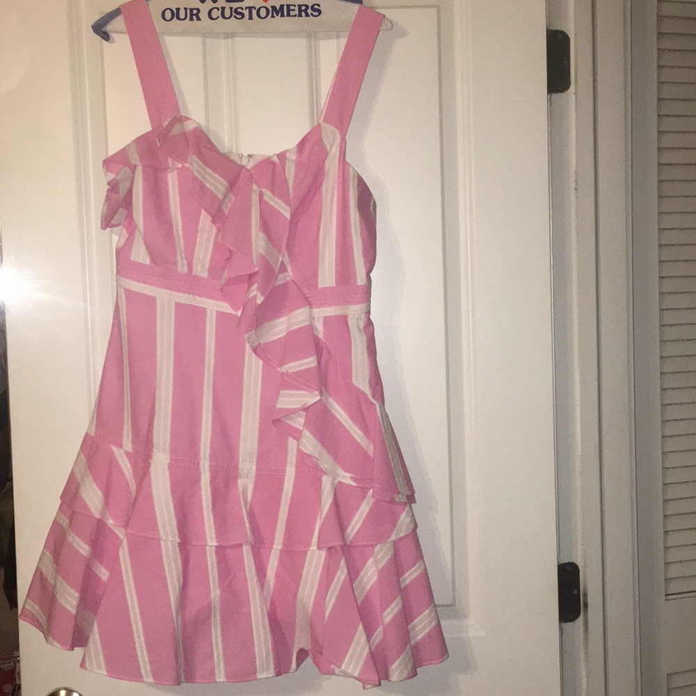 Pink Ruffle dress - Picture 2 of 4